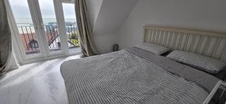 4-Bed Townhouse with Sea Views - 2