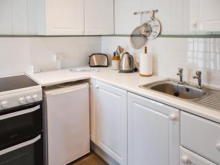 Riverside Retreat - 3