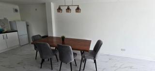 4-Bed Townhouse with Sea Views - 5