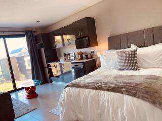 Zimbali Lakes Ocean Club H27 - Durban - 0