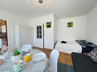 Froggy Studio Gdańsk by Fiesta Apartments - Danzig - 0