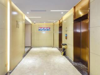 Lavande Hotel Chongqing Xinghui Liangjiang Happiness Plaza - 1