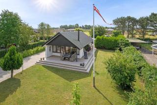 Cosy Holiday House Near Child Friendly Beach - Bogense - 0
