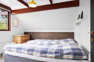 Lovely House On Secluded Natural Plot Near Beach - Mølby - 2