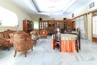 Andrin Daspatt Family Inn - Makassar - 9