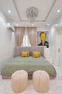 2 Bedroom Admiralty, Phase 1 - Lekki Phase 1 - 6