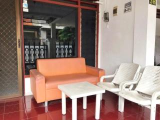 Dehome near Pakuwon Mall (Syariah) - Surabaya - 8