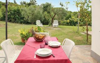 Lovely Apartment In Collesalvetti - 8