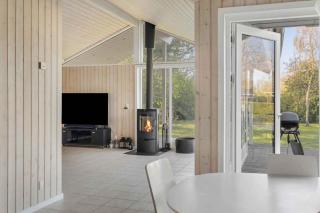 Modern Cottage In Scenic Natural Setting - Grevinge - 2