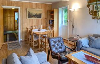 Awesome Home In Åheim With House A Panoramic View - Åheim - 4