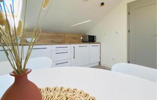 Amazing Apartment In Nowecin With Wifi - Nowecin - 6