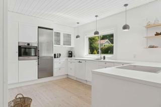 Spacious, Lovely Cottage In North Zealand - Melby - 2