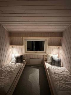 Cozy Cottage In A Scenic Natural Setting - 1