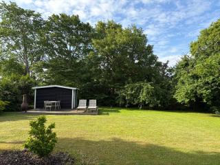 Charming 3-Bedroom Summerhouse With A Big Garden - Gilleleje - 7