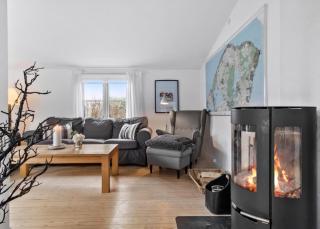 Charming 3-Bedroom Summerhouse With A Big Garden - 6