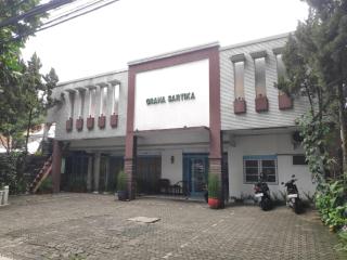 Sartika Hotel - Mantaak - 2