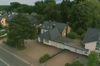 MODERN, VOLLAUSGESTATTET, GROßER PARKPLATZ, 4 ZIMMER - Bielefeld - 4