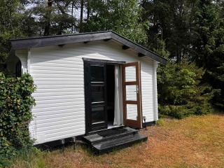 Cozy And Updated House On Large Private Lot, - Højby - 3