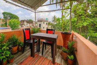 cozy room with balcony - Calcutta - 8
