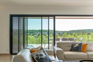 Modern Villa With Panoramic Forest Views - 1