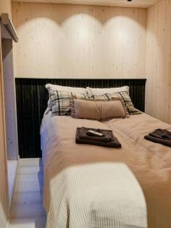 Modern Cabin With Midnight Sun In Skjomen - 1