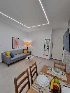 Athens Stylish Renovated 62sqm Apartment for Families & Couples with Balcony in Quiet Area near City Center - Athen - 5