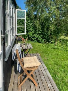 Wagon With View Over Lake Ollerup - Vester-Skerninge - 1