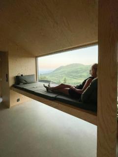 Unique, Modern Cabin With A Stunning View - 5