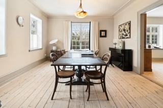 Personality And Vintage Aesthetics On Langeland - Tranekær - 3