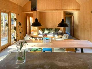 Modern Designed Barn House At Eksta Coast - Klintehamn - 3