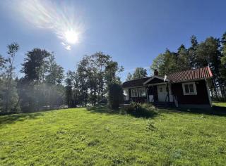 Forest Cabin With Private Lake Near Näshult - Åseda - 8