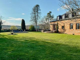Renovated Farmhouse Half In The Trierer Heide - 9