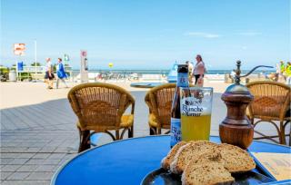 Beautiful Apartment In Oostende - Ostend - 1