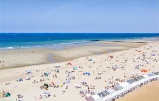 Beautiful Apartment In Oostende - Ostend - 3