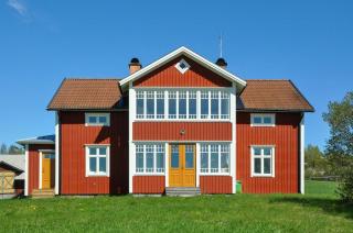 Turn-Of-The-Century House Near Lake Vikarn - Matfors - 0