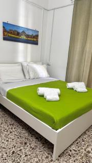 House Piazza Garibaldi By Loveinthetravel - 9