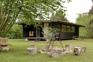 Unique House Surrounded By Willow Trees - Yderby - 5