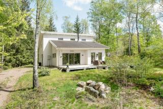Modern Stone House With Hot Tub In Åsljunga Forest - Orkelljunga - 5