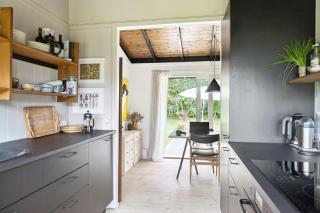 Unique Beach Cabin With Wooden Ceilings - Gilleleje - 1