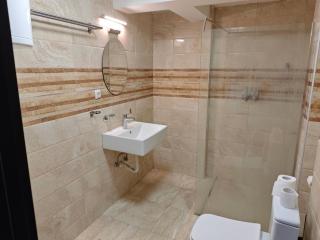 AirMi hotel - Surčin - 8