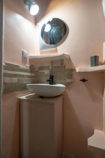 Athenian Getaway near Metro-Kato Patisia by ΜΡS - Atene - 1