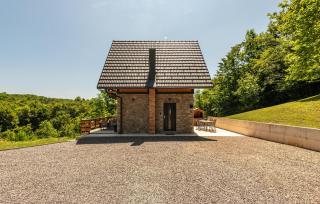 Lovely Home In Lipovlje - - 3