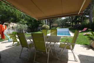 A pretty family house located in a tranquil area with a pretty view of the Luberon range. - Les Taillades - 5