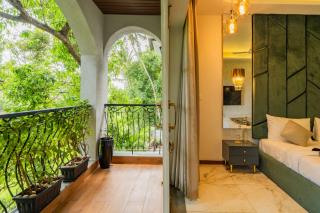 Mediterranean 5 BHK Hideaway with Pool near Popular Beaches - Calangute - 2