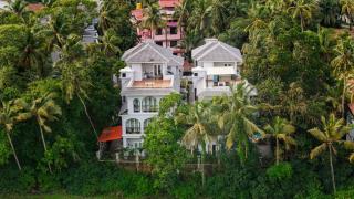 Mediterranean 5 BHK Hideaway with Pool near Popular Beaches - Calangute - 4