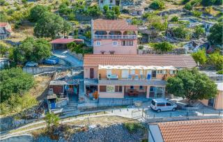 Awesome Home In Grebastica With Wifi - 1