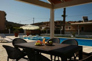 Villa Aelia Kefalos-Private & Spacious with Pool - Kámpos - 2