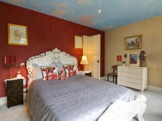 Hillside - High Wycombe - 1