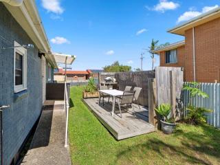 Sandy Toes - Sawtell - 4