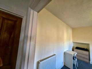 Cozy Room - Shared Amenities in Bostock Avenue - Kingsthorpe - 4